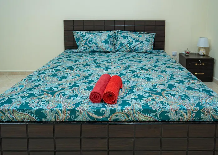 Tourist Homes Abudhabi Musaffah Near Bus Station One Private Room In Three Bedroom Apartment