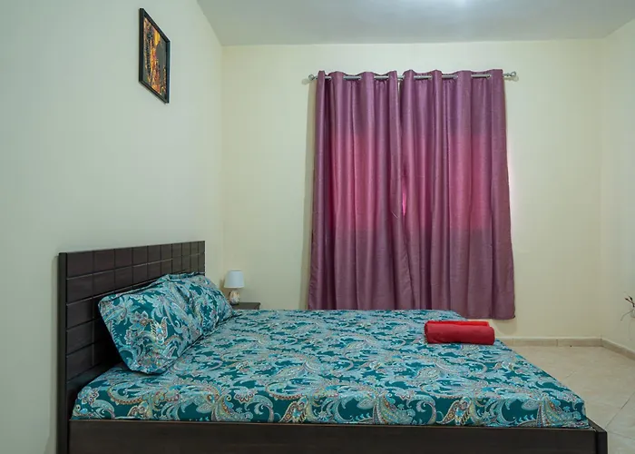 Tourist Homes Abudhabi Musaffah Near Bus Station One Private Room In Three Bedroom Apartment